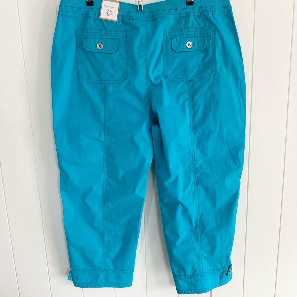 Chico's The Ultimate Fit Cool Cotton Cropped Capris In Bright Blue - Picture 5 of 8